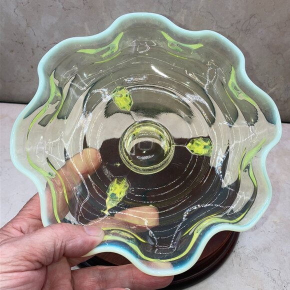Vintage Fenton Vaseline Glass Green Wave Bowl 3 Toed Pedestal Amazing Glow 1930s - Picture 5 of 15
